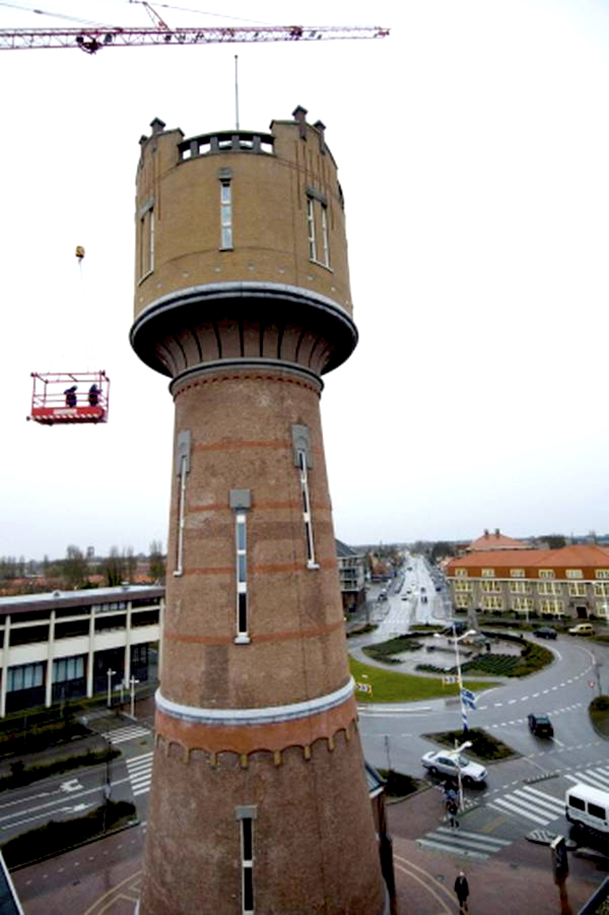 Watertoren Met Links Het Rob Scholte Museum En Rechts Het Hoofdkwartier ...