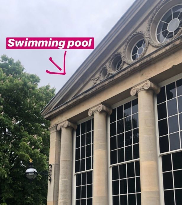 Swimming Pool in Buckingham Palace (1) Rob Scholte Museum